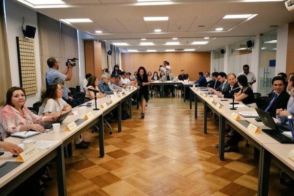 Reajuste sector público: no hay acuerdo esta semana y negociaciones se retoman el martes