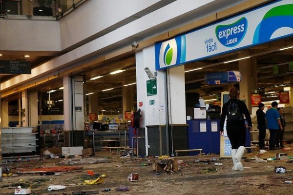 Walmart se desiste de acciones en contra del Fisco de Chile tras duros cuestionamientos