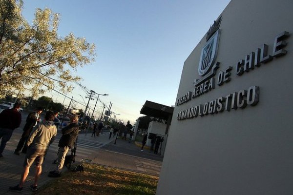 Fach entrega listado de las personas que iban en la aeronave en dirección a la Antártica