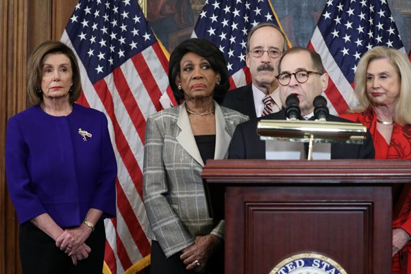 Abuso de poder y obstrucción al Congreso: demócratas oficializan cargos para juicio político contra Trump