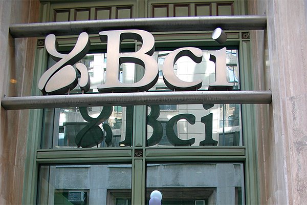 ¿Efecto crisis? Bci informa caída en sus ganancias de un 57% en noviembre