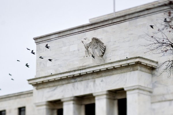 Fed mantiene la tasa de interés y señala que podrían seguir sin cambios durante 2020