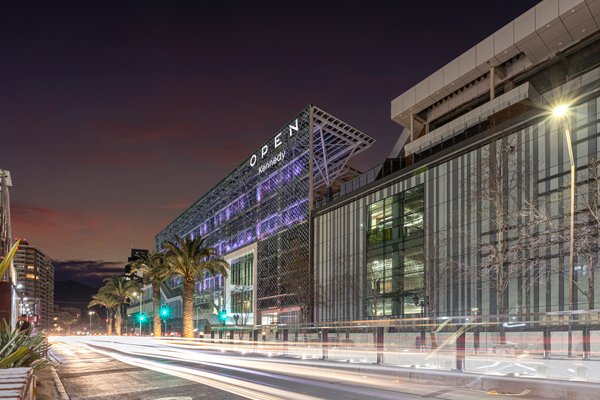 El centro comercial albergará tiendas como Decathlon, H&M e Ikea.