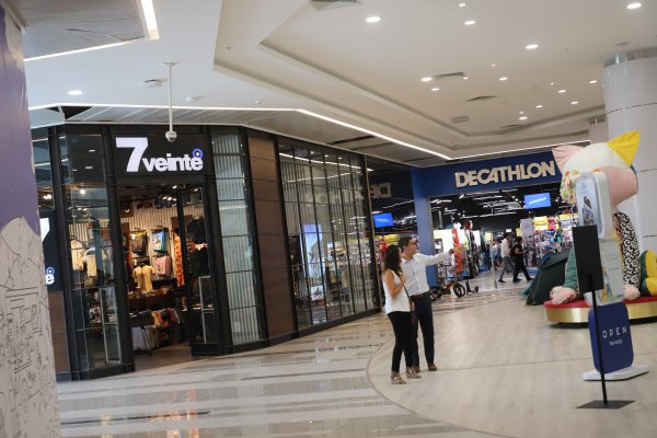 H&M y Decathlon, los favoritos en Open Plaza Kennedy