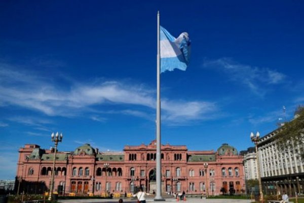 Oposición retrasa discusión de proyecto de ley de Fernández ad portas de fecha límite impuesta por el gobierno