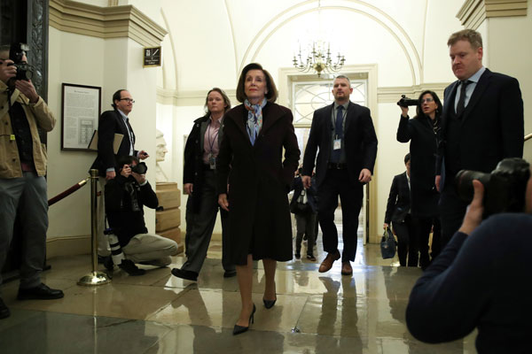 La presidenta de la Cámara de Representantes, Nancy Pelosi, dijo que Trump era una “amenaza” para la seguridad nacional. Foto: Reuters