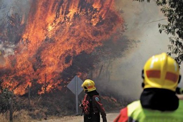 Dirección Meteorológica alerta por ola de calor y amenaza de incendios