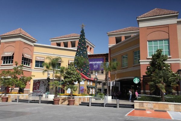 Comercio reporta fuerte caída en noviembre y espera que ventas del retail cierren el año con una contracción de hasta 5%