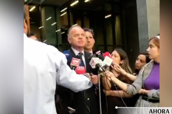 <p>Ahora en DF: Ministro Walker entrega catastro de incendios y asegura que hay intencionalidad</p>