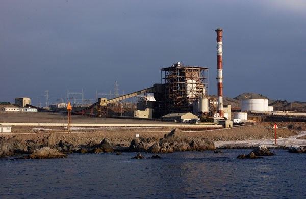Enel concreta cierre de la primera de sus generadoras a carbón