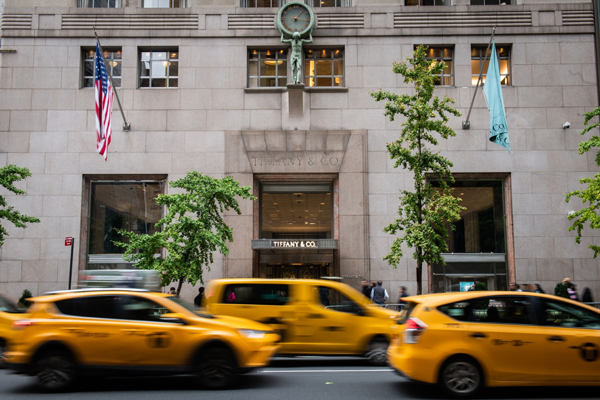 LVMH acordó la compra del grupo de joyería estadounidense Tiffany & Co por casi US$ 17 mil millones. Foto: Bloomberg