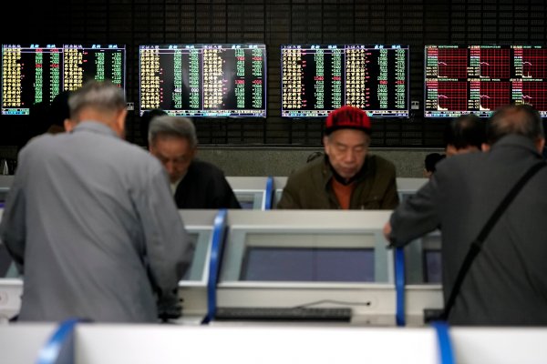 Acciones chinas se aprestan a superar el desempeño de Wall Street en 2019