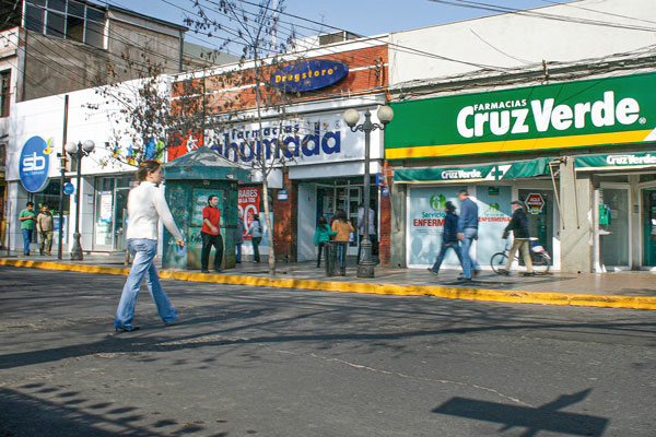 La justicia condenó en primera instancia a Farmacias Ahumada al pago de $ 823,8 millones por indemnizaciones.