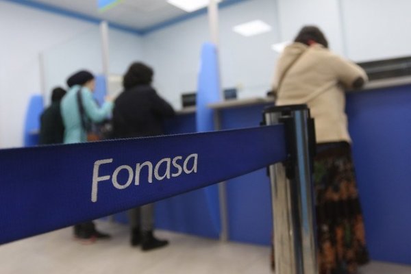 Gobierno despacha reforma de Fonasa al Congreso y estima incremento del gasto fiscal en más de US$ 700 millones en primeros cinco años