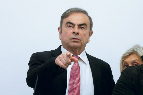 Expresidente de Nissan defiende fuga por brutalidad de justicia japonesa
