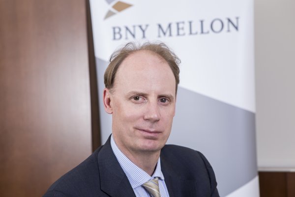 El director general de BNY Mellon para la región, Sasha Evers.