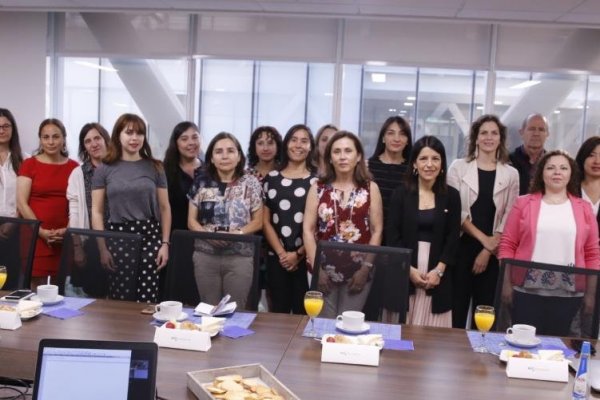 Ejecutivo aborda con universidades la apertura de bases de datos del Registro de Información Social
