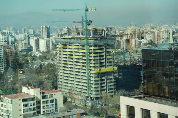 Revés para Lavín: Suprema ratifica construcción de proyecto en El Golf