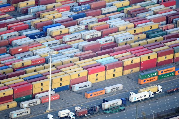 Economía alemana crece a su menor ritmo desde 2013