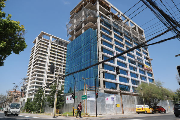 Desarrollo tendrá una torre destinada a viviendas y otra para oficinas. Foto: Rodolfo Jara