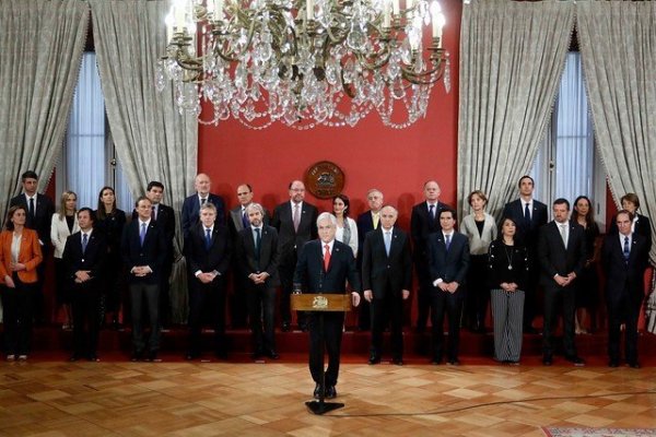 Piñera prepara cónclave con gabinete e intendentes para trazar “hoja de ruta 2020”