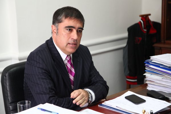 El plebiscito pone a prueba el liderazgo de Mario Desbordes en RN
