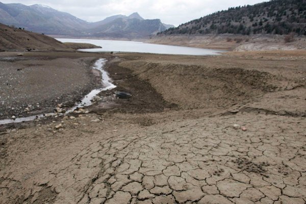 El lento avance de los proyectos legislativos para enfrentar las crisis del agua