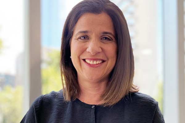 Andrea Larraín, la primera socia de LarrainVial