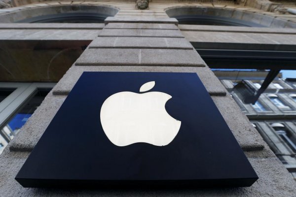 Francia multa a Apple con US$ 27 millones por falta de información sobre iPhone