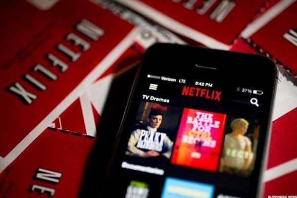 Netflix estudia instalar productora de series en Argentina