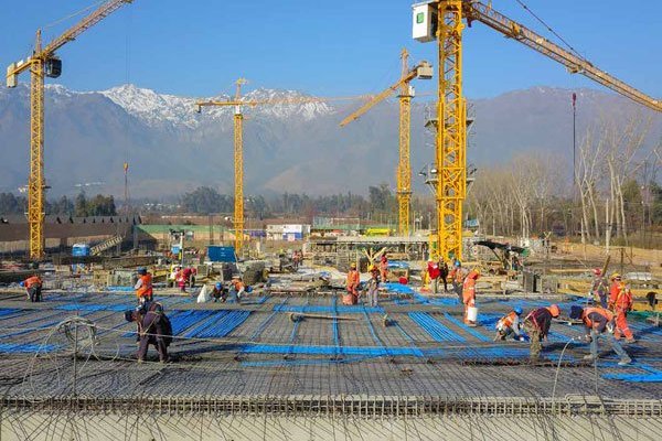 SalfaCorp reconoce cautela en inversiones e impulsa plan de ajuste con salida de 140 trabajadores