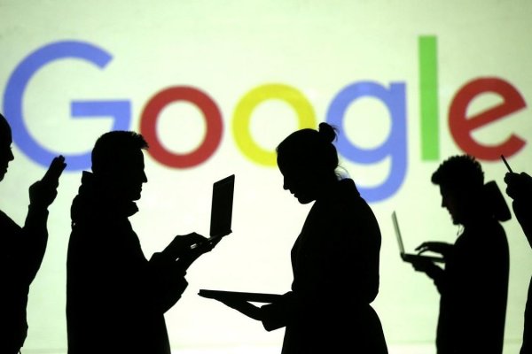 Google planea trasladar cuentas de usuarios británicos fuera de jurisdicción de UE
