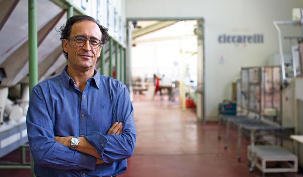 De la minería a un artesanato italiano: la reinvención de Francisco Veloso