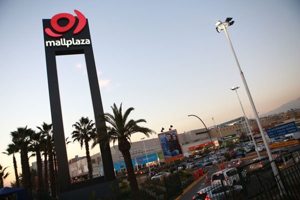 Mallplaza siente los efectos de la crisis social: ingresos cayeron en el último trimestre del 2019