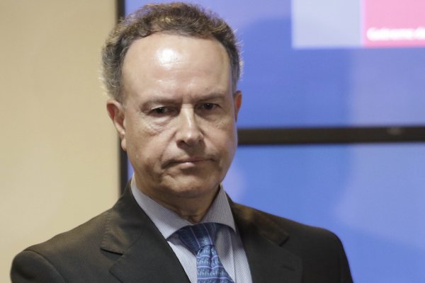 Banca desiste de dar apoyo a Silva y sucesor de Swett en la CPC se definirá entre Ricardo Mewes y Juan Sutil