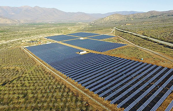 Ministerio de Energía retira de Contraloría modificación sobre pequeños medios de generación
