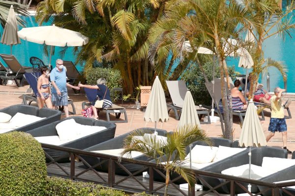 El hotel de Tenerife con más de 1.000 personas aisladas por el brote asumirá los gastos de los clientes. Foto: Reuters