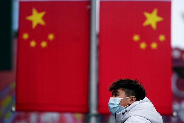 Frenazo para la economía china: OCDE espera que PIB del gigante asiático crezca menos de 5% por coronavirus