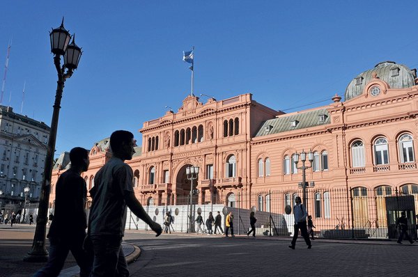 La estructura final de la oferta de reestructuración debería terminarse esta semana. Foto: Bloomberg