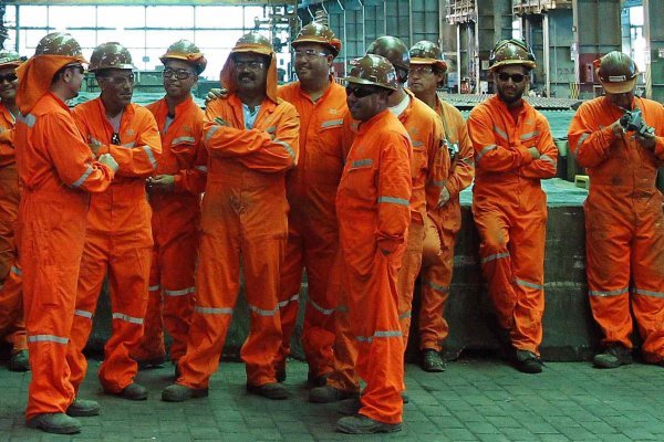 Caso seguros: Sindicatos acusan que Codelco impulsa acción bajo "política del empate" y niegan sobreprecios