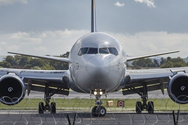 Aerolíneas advierten que ingresos caerían dramáticamente, mientras anuncian mayor flexibilidad en reservas de pasajes