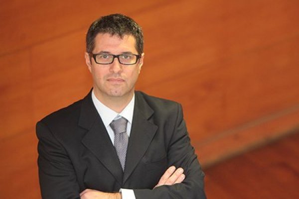 Santander apuesta a que el Banco Central recortará en 75 puntos la tasa de interés este año