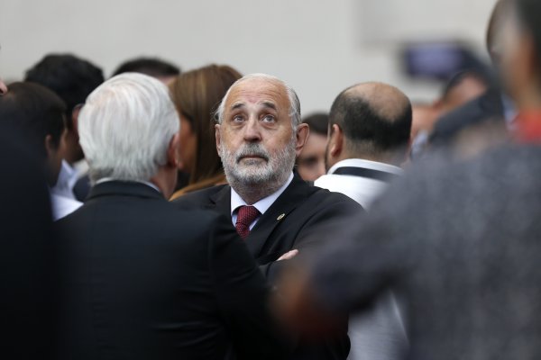 Abott no queda conforme con agenda antiabusos: “Insistiremos en que el Ministerio Público tenga la facultad de ejercer la acción penal en temas relativos de colusión”