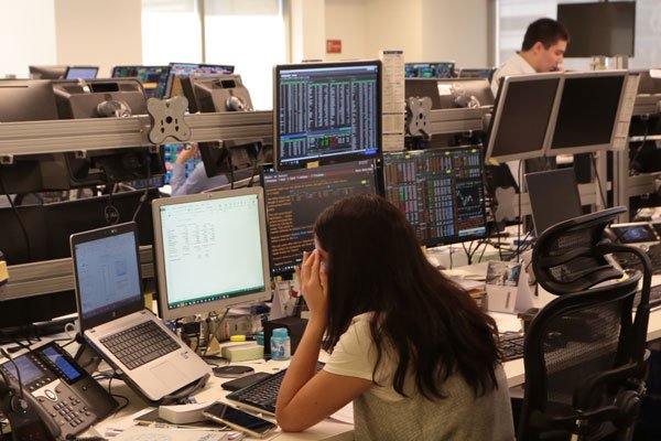 Mercado da por perdido el semestre y se fija en liquidez de las empresas
