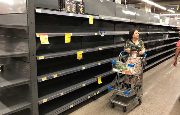 Se instala debate sobre fijar precios en productos de salud en medio de reclamos por alzas