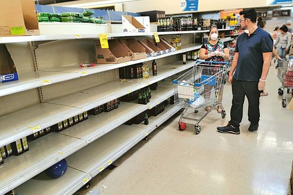 Walmart suma alimentos básicos a lista de productos con límite de compras