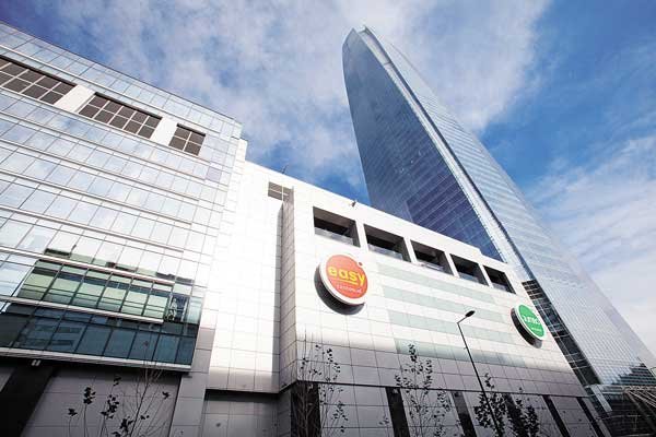 Cencosud reporta que ventas en supermercados subieron en el cuarto trimestre del año pasado por mayor compra de alimentos perecibles ante crisis social