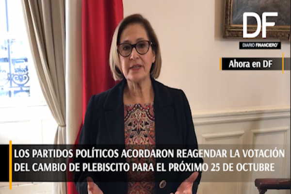 <p>Ahora en DF: Miembros del Senado reaccionan ante el cambio de fecha del plebiscito</p>