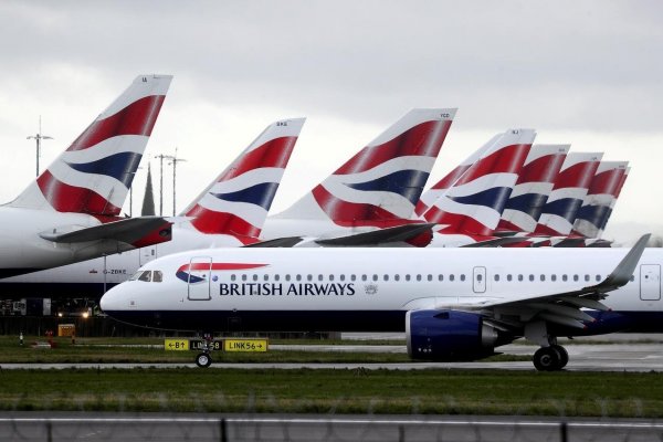 Reino Unido prepara plan para salvar a aerolíneas de una posible quiebra