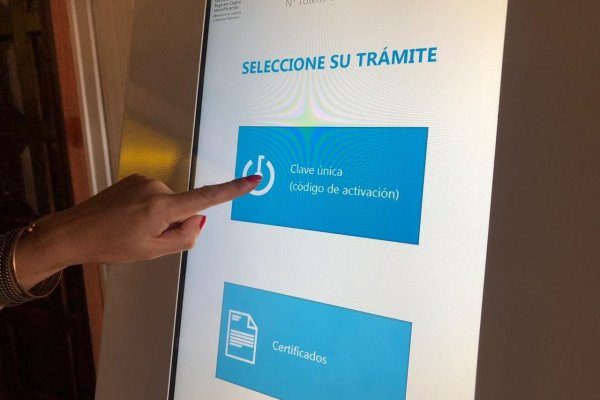 Diputado Van Rysselberghe insta al Registro Civil a crea mecanismo para pedir Clave Única por Internet